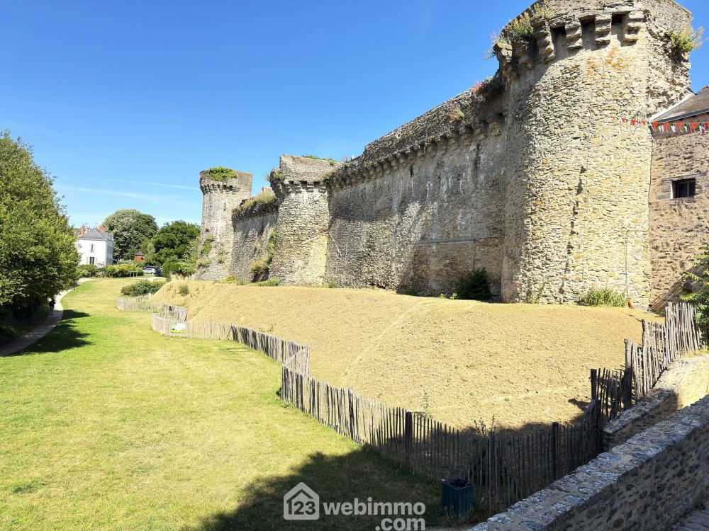 Photo 23 - Laval 53000 à Laval