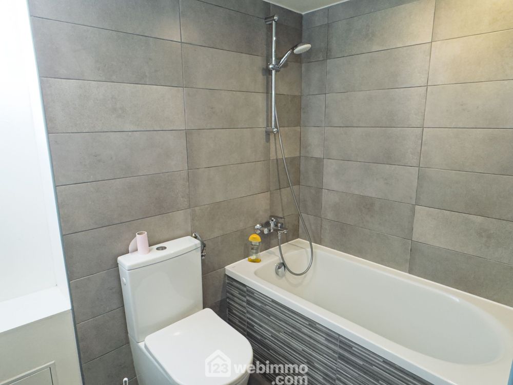 Photo 20 - Laval 53000 à Laval