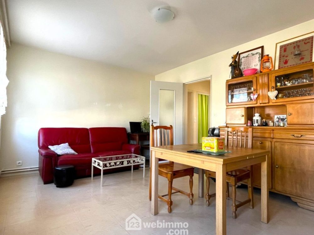 Photo 7 - Richelieu 37120 à Richelieu