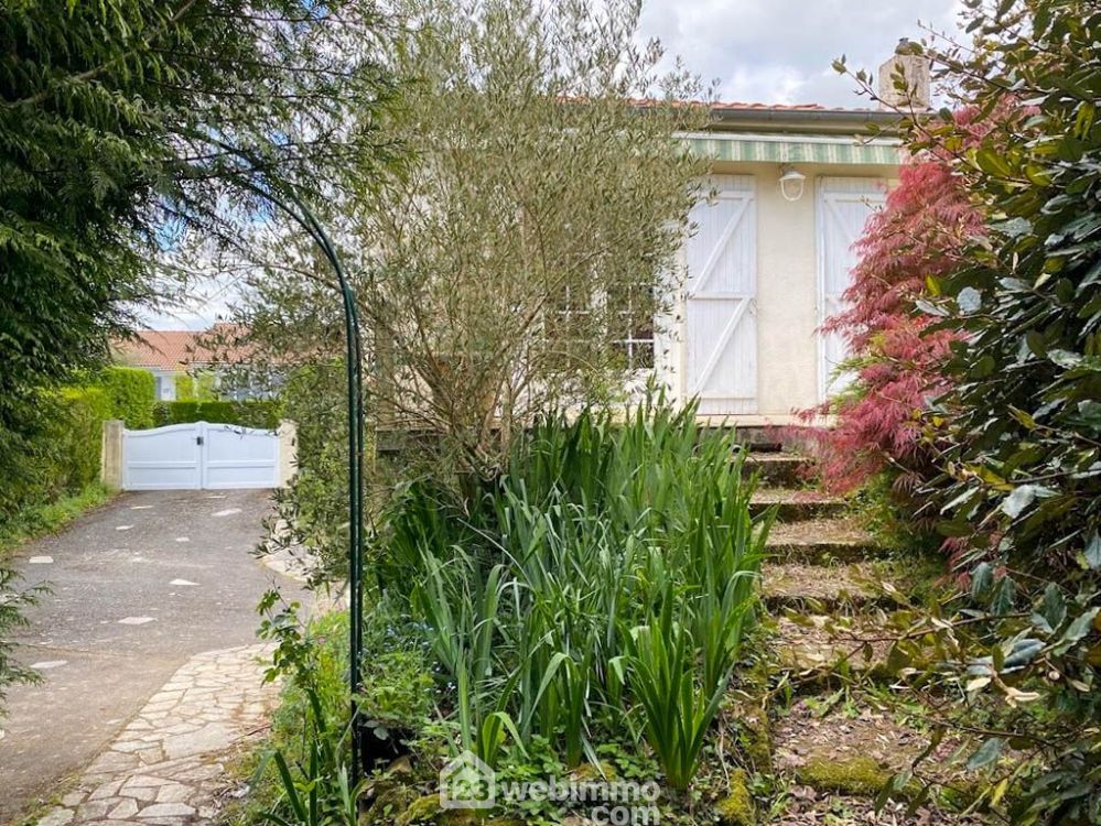 Photo 15 - Saint-Christophe-du-Bois 49280 à Saint-Christophe-du-Bois