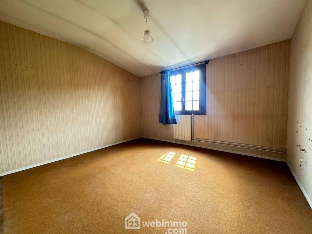 Photo 11 - Chambry 02000 à Chambry