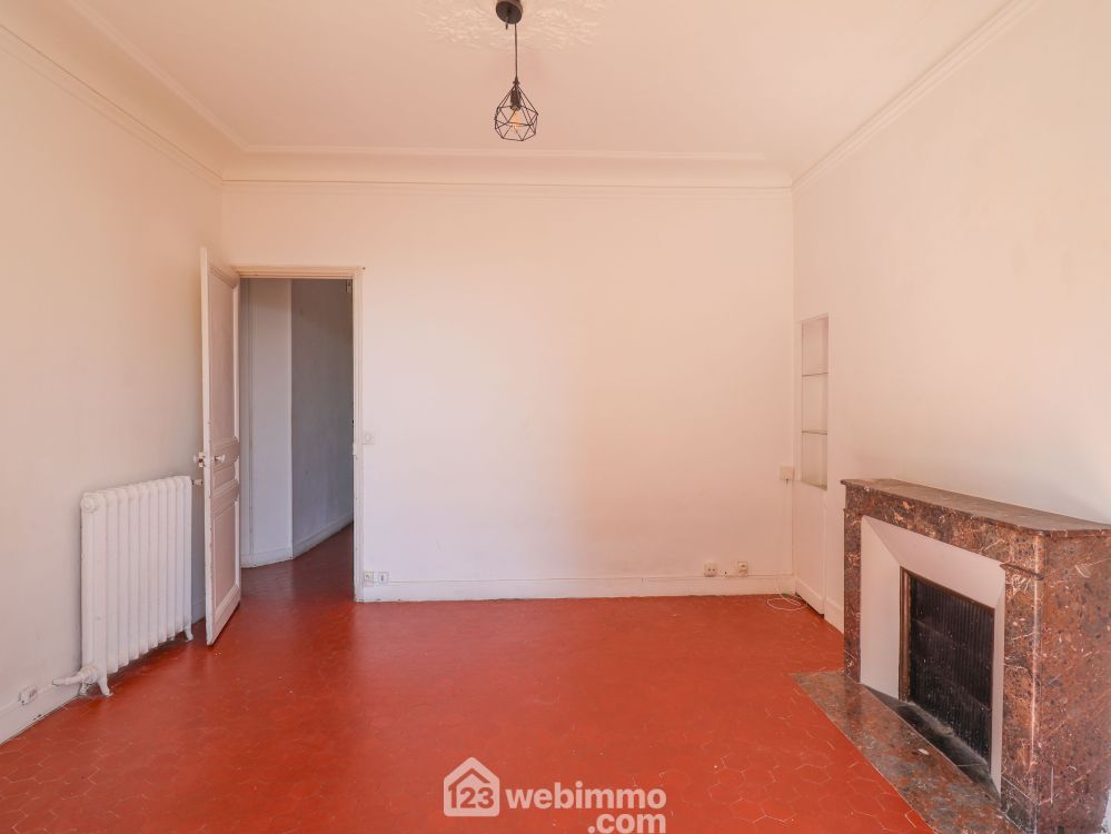 Photo 10 - Marseille 13008 à Marseille