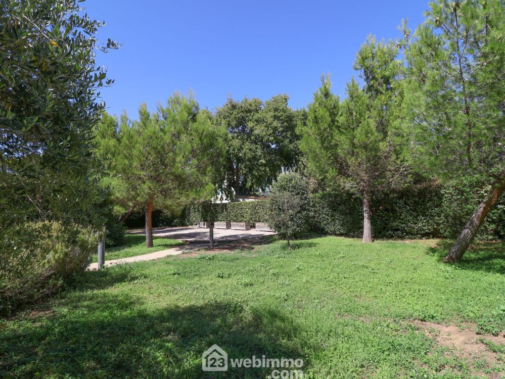 Photo 12 - Marseille 13009 à Marseille