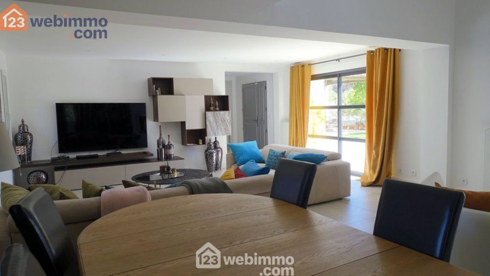 Photo 9 - Vernègues 13116 à Vernègues