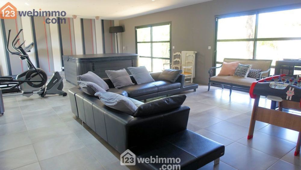 Photo 15 - Vernègues 13116 à Vernègues