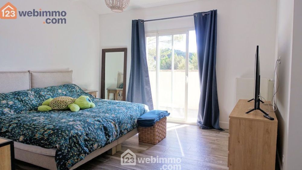 Photo 18 - Vernègues 13116 à Vernègues