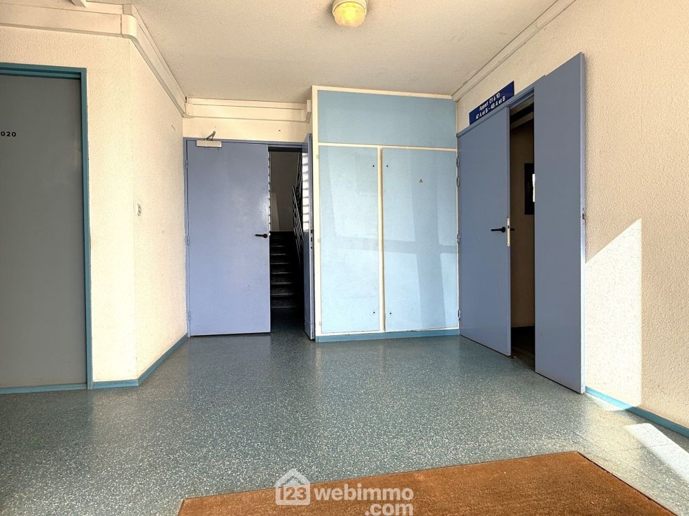 Photo 2 - Poitiers 86000 à Poitiers