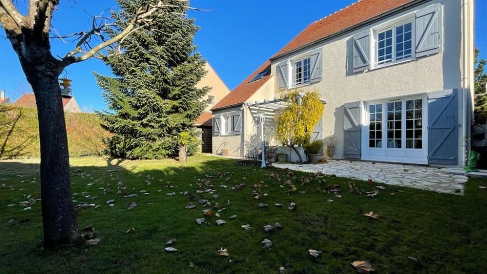 Photo 1 - Marolles-en-Brie 94440 à Marolles-en-Brie