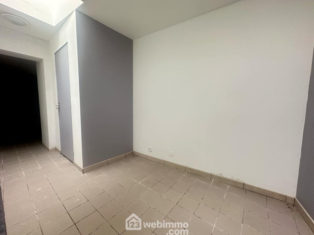 Photo 18 - Laon 02000 à Laon