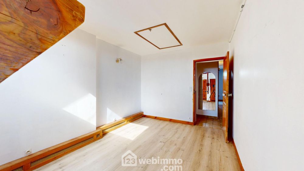 Photo 6 - Noyon 60400 à Noyon