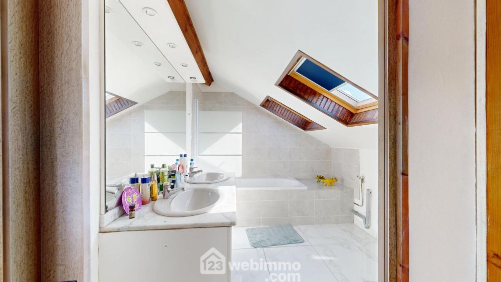 Photo 12 - Noyon 60400 à Noyon