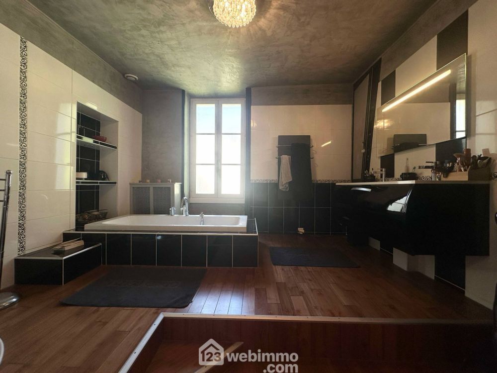 Photo 25 - Laon 02000 à Laon