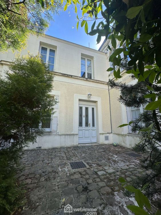 Photo 52 - Laon 02000 à Laon