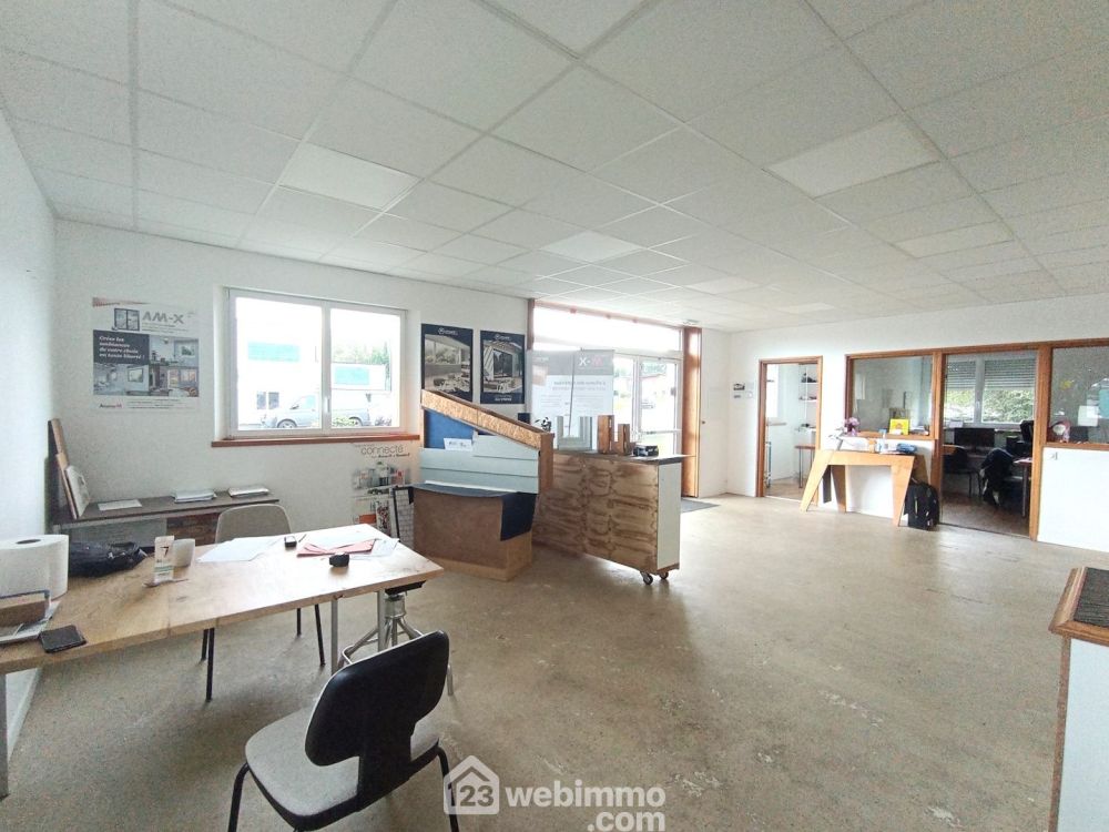 Photo 4 - Rostrenen 22110 à Rostrenen