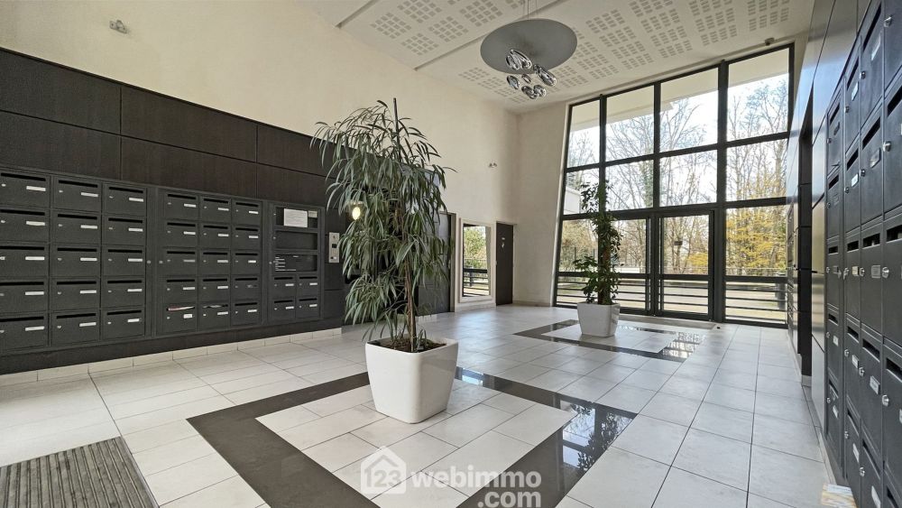 Photo 2 - SUCY-EN-BRIE 94370 à SUCY-EN-BRIE