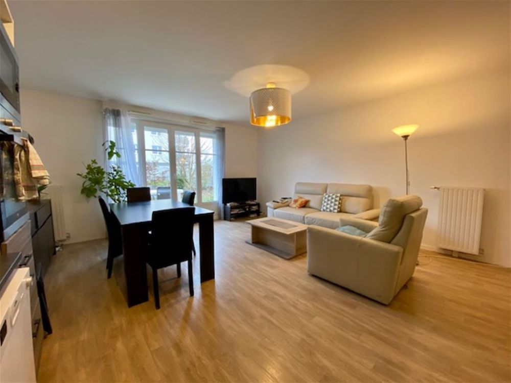 Photo 2 - Saint-Pierre-du-Perray 91280 à Saint-Pierre-du-Perray