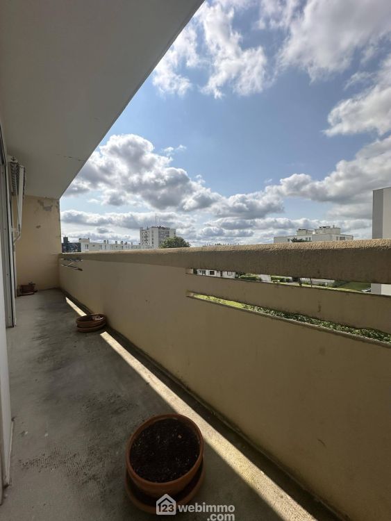 Photo 11 - laon 02000 à laon