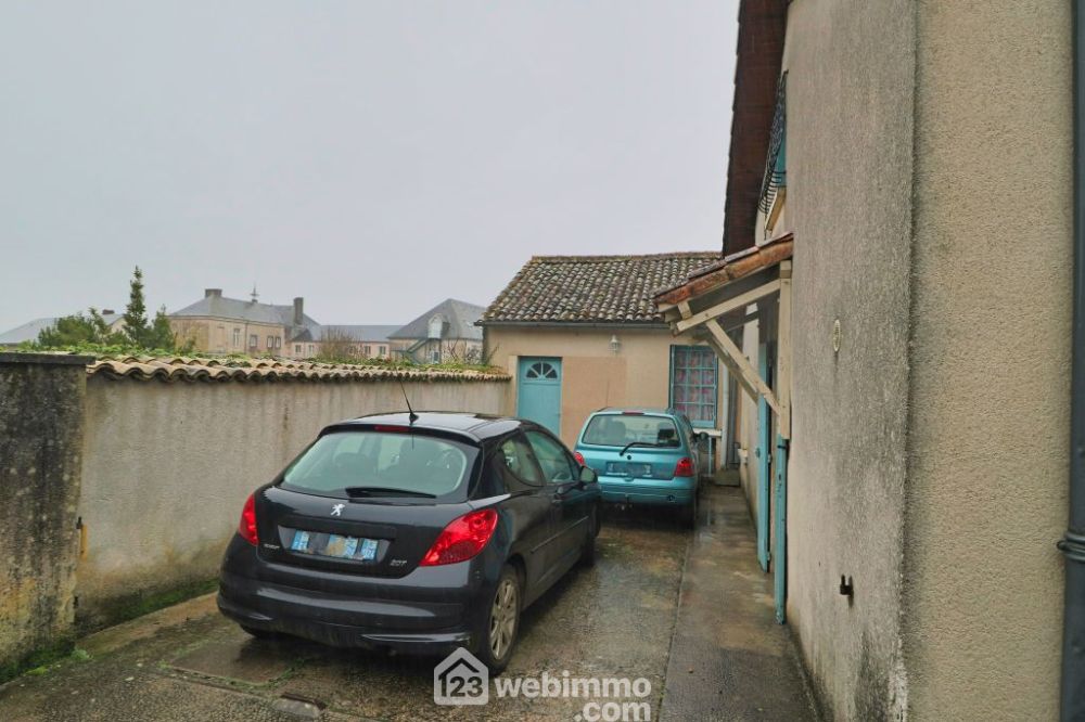 Photo 2 - Valence-en-Poitou 86700 à Valence-en-Poitou