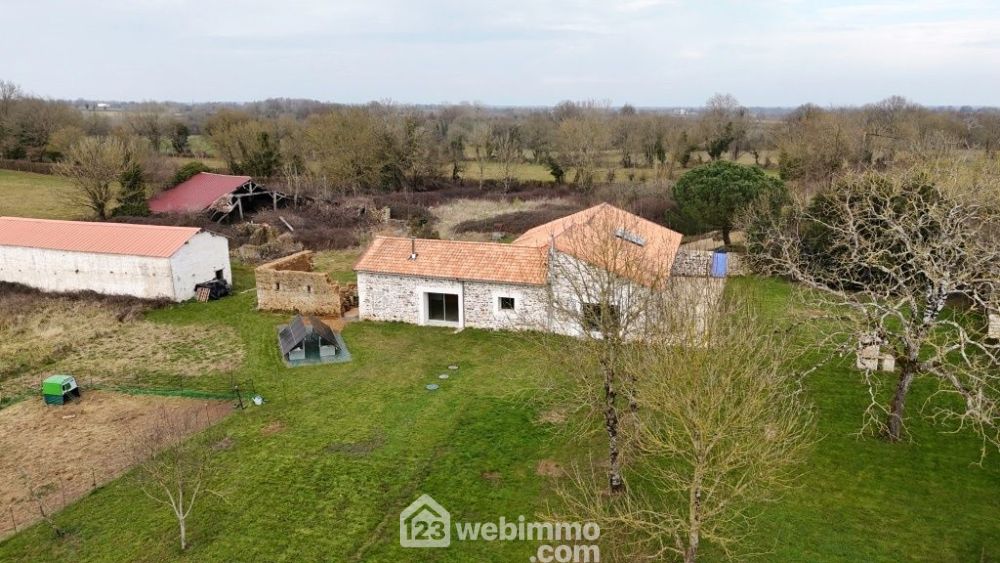 Photo 46 - Saint-Germier 79340 à Saint-Germier