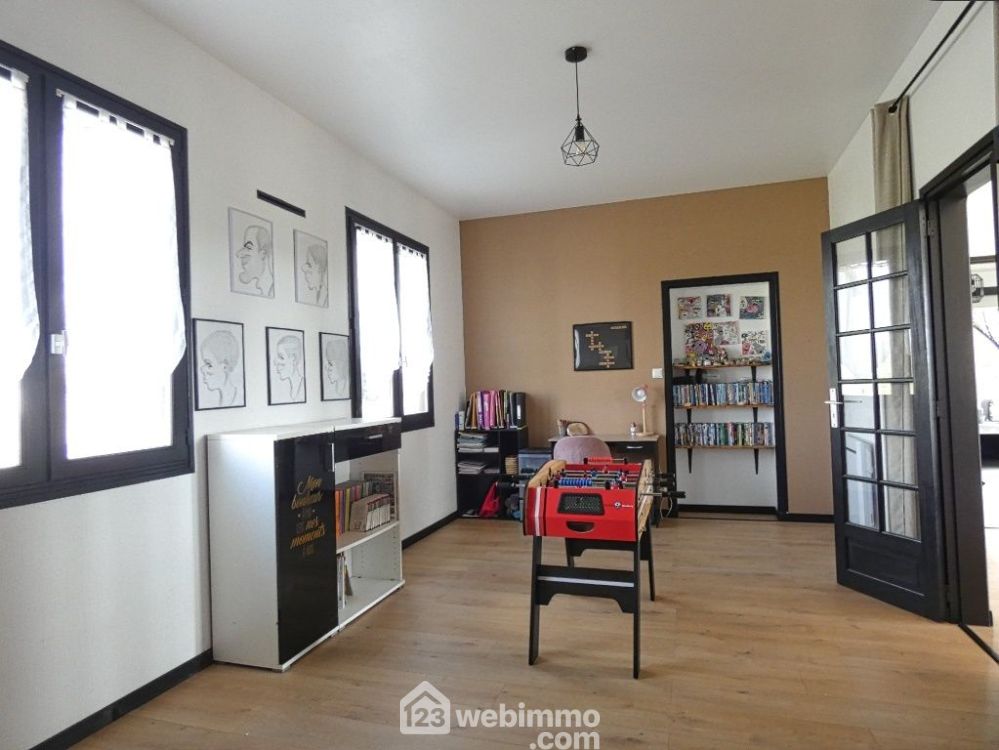 Photo 10 - Châtillon-sur-Thouet 79200 à Châtillon-sur-Thouet