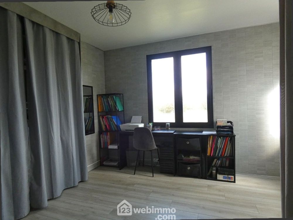 Photo 32 - Châtillon-sur-Thouet 79200 à Châtillon-sur-Thouet