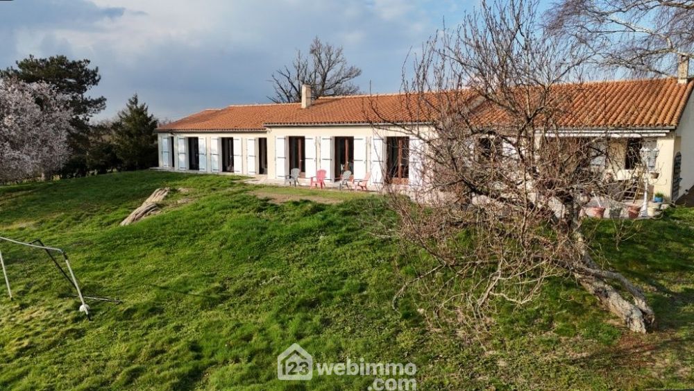 Photo 35 - Châtillon-sur-Thouet 79200 à Châtillon-sur-Thouet