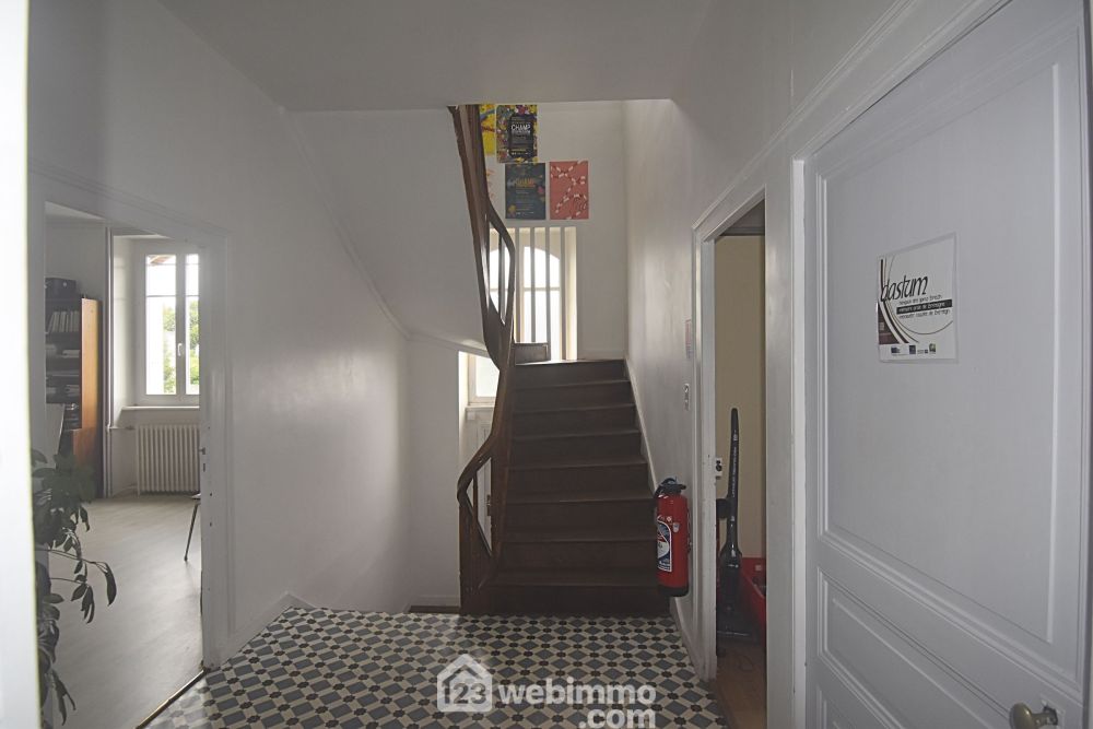 Photo 5 - Rostrenen 22110 à Rostrenen