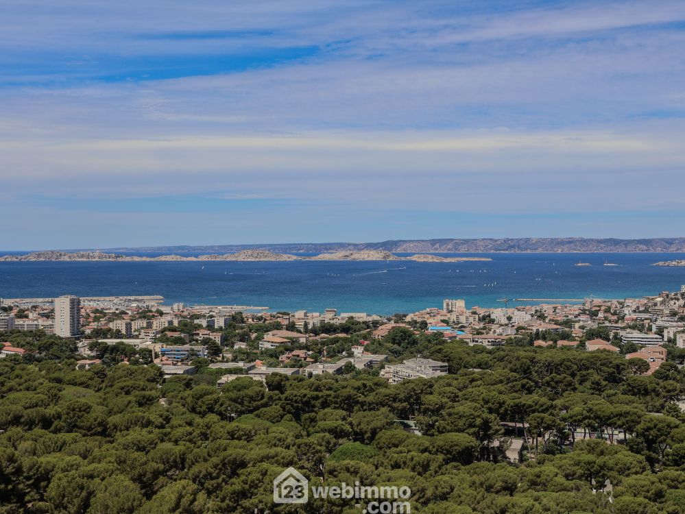 Photo 3 - Marseille 13008 à Marseille