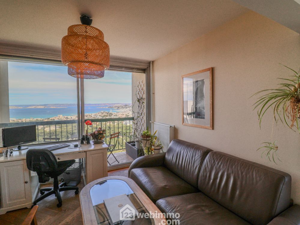 Photo 9 - Marseille 13008 à Marseille