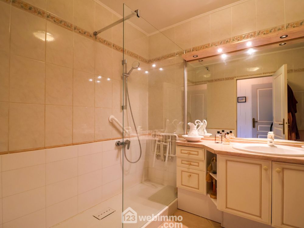 Photo 15 - Marseille 13009 à Marseille