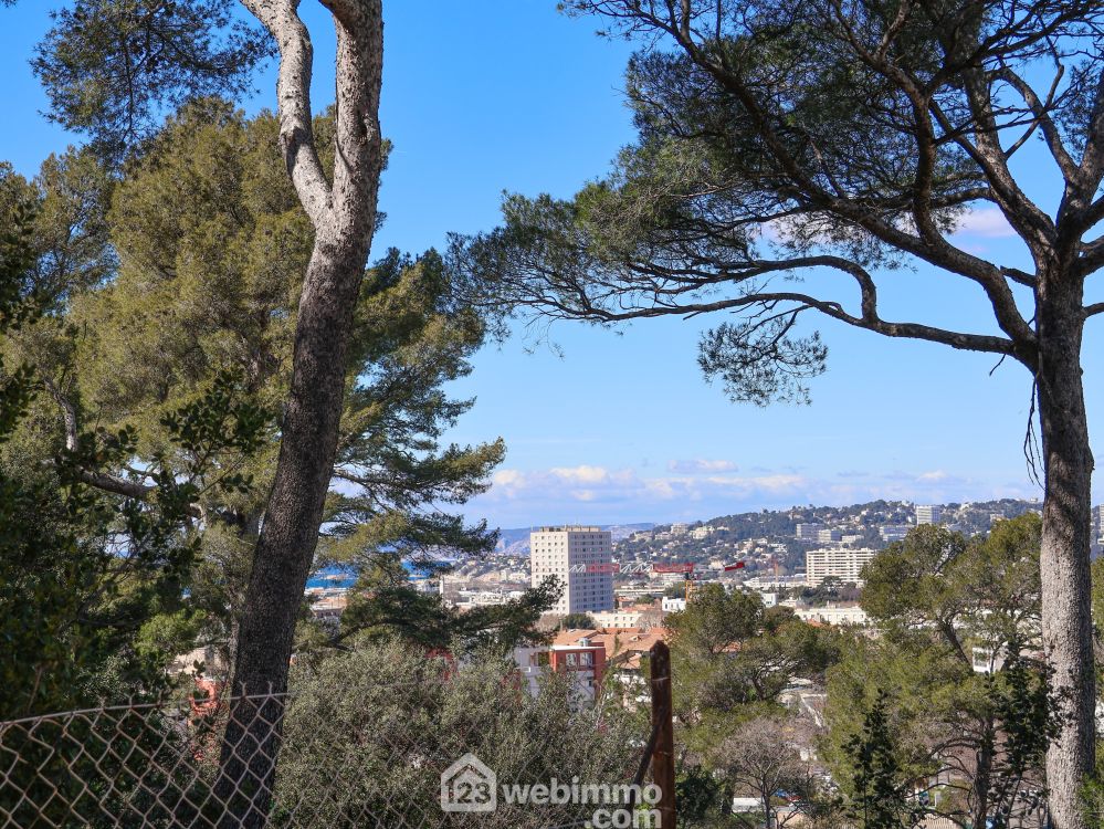 Photo 18 - Marseille 13009 à Marseille