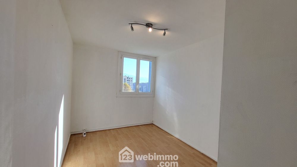 Photo 6 - Fontaine 38600 à Fontaine