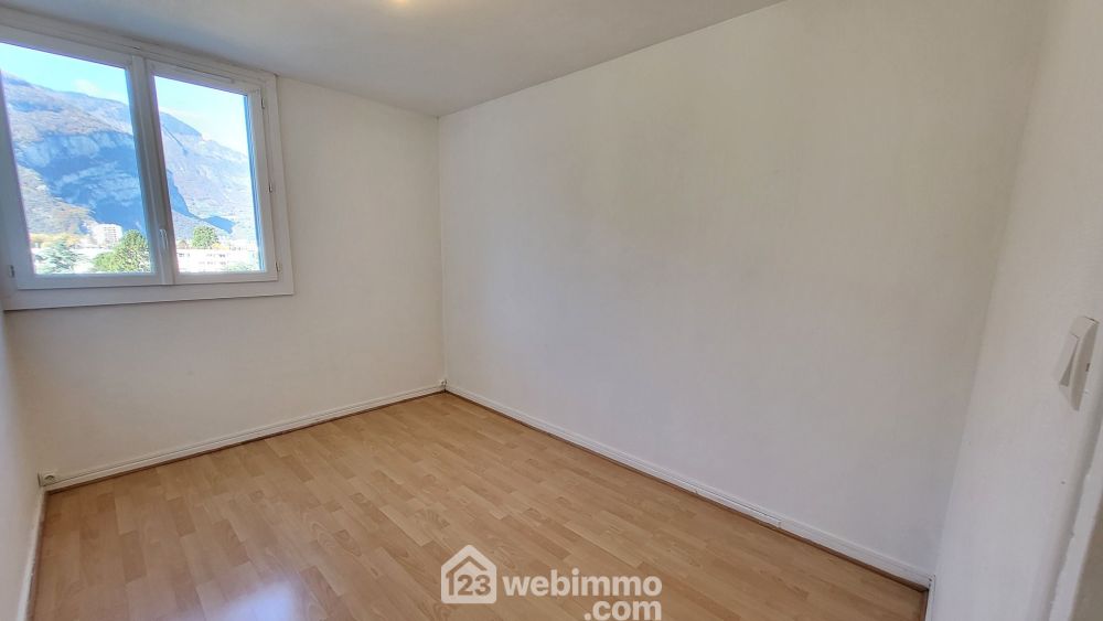 Photo 8 - Fontaine 38600 à Fontaine