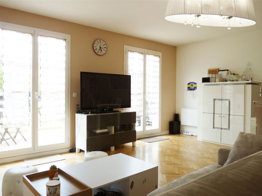 Photo 2 - Le Plessis-Robinson 92350 à Le Plessis-Robinson