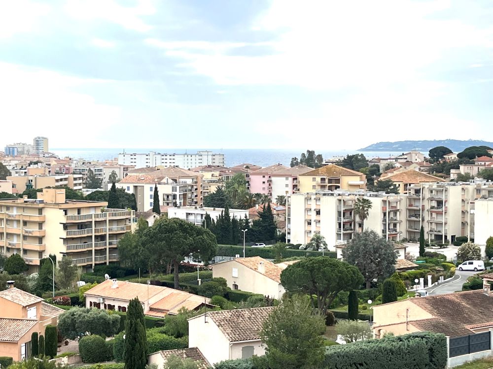 Photo 1 - Sainte-Maxime 83120 à Sainte-Maxime