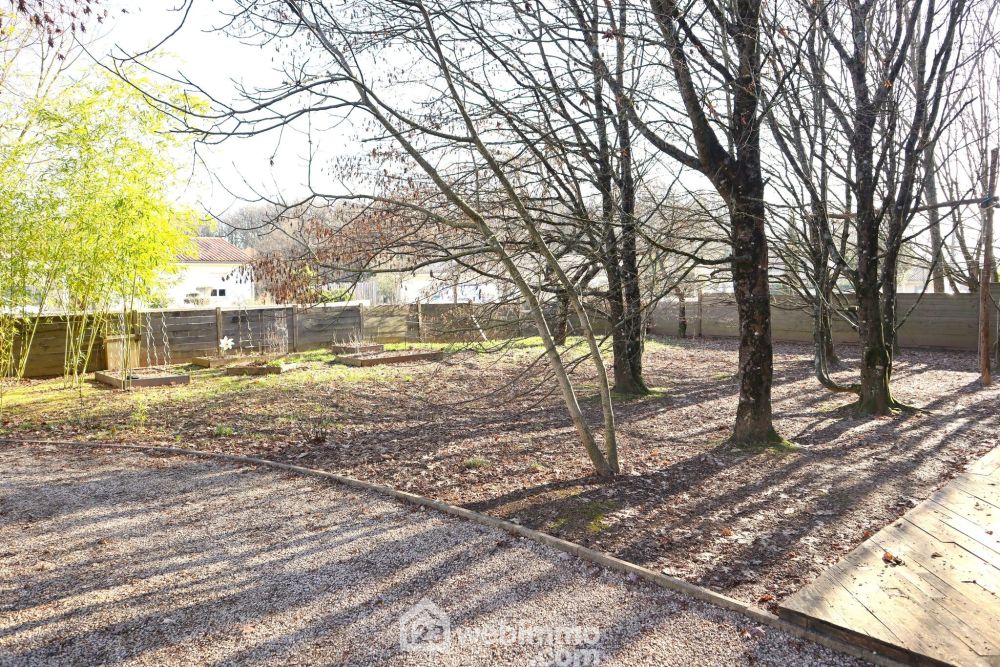 Photo 25 - Saint-Julien-l'Ars 86800 à Saint-Julien-l'Ars