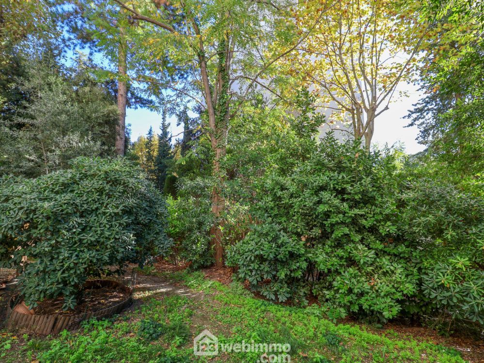 Photo 6 - Marseille 13009 à Marseille