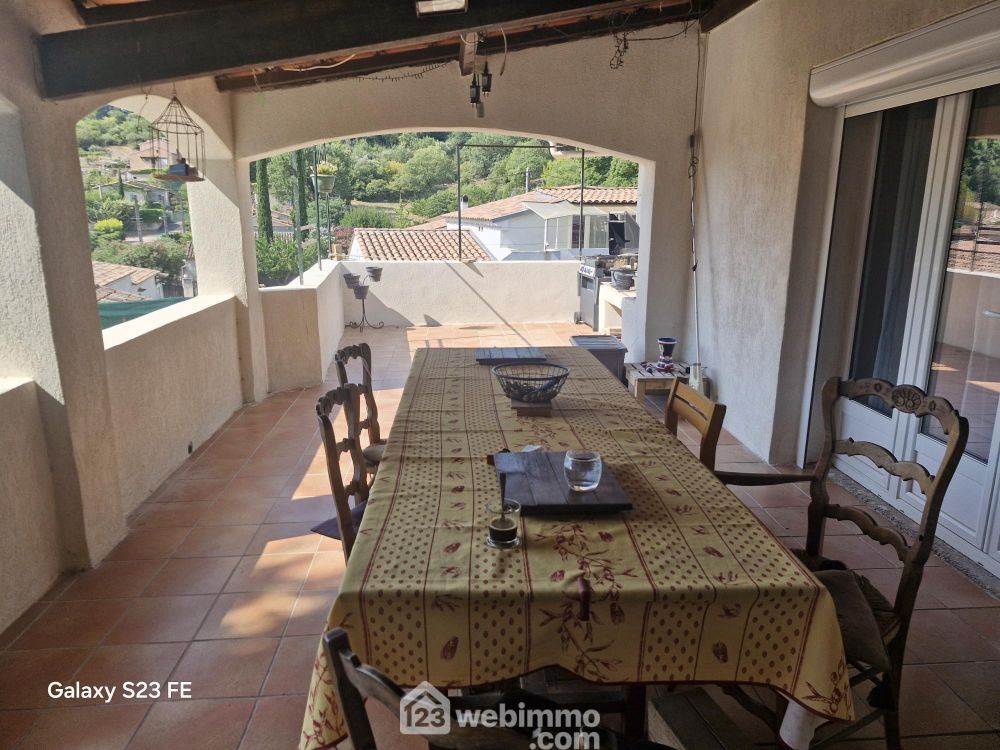 Photo 5 - Le Luc 83340 à Le Luc