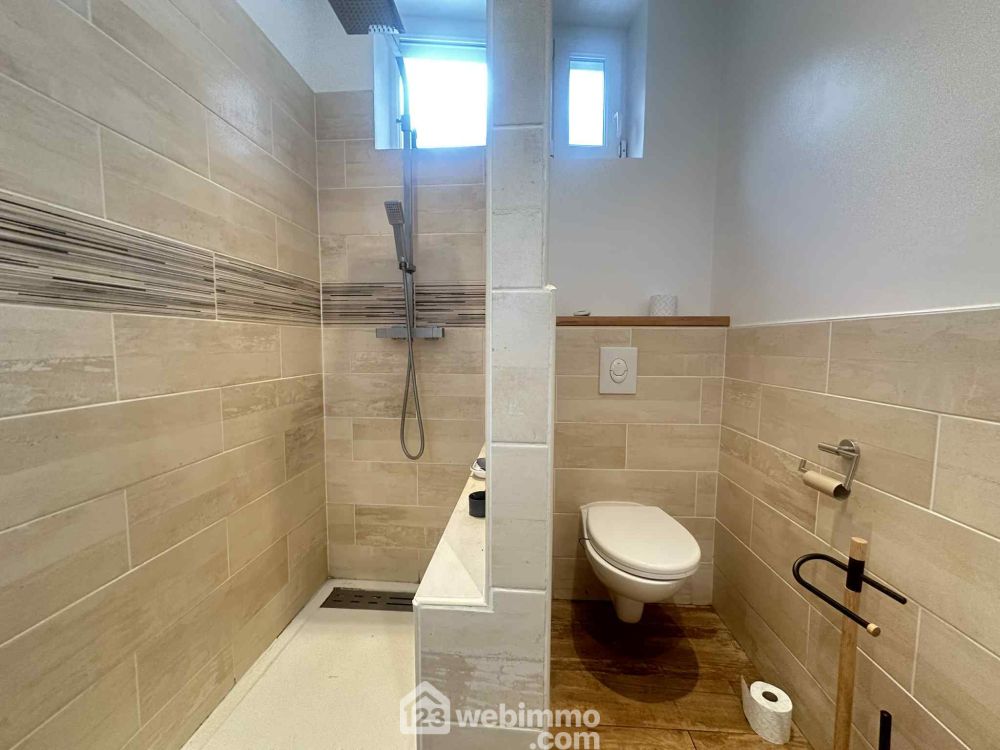 Photo 9 - Laon 02000 à Laon