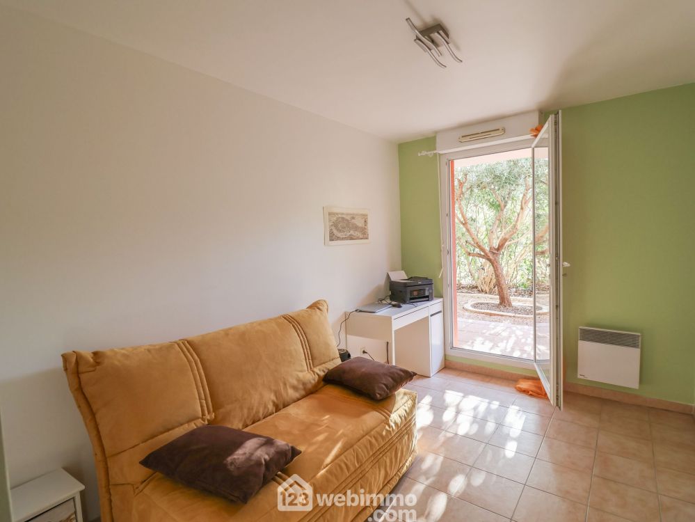 Photo 11 - Marseille 13009 à Marseille