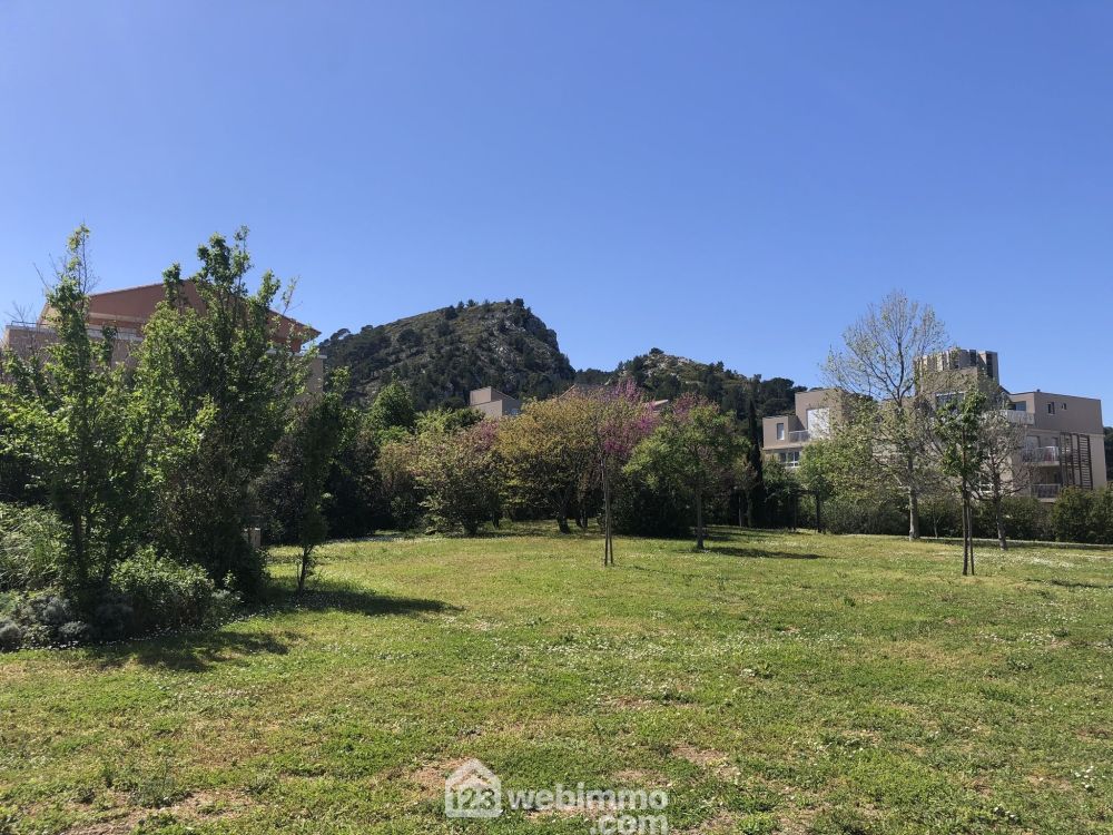 Photo 15 - Marseille 13009 à Marseille