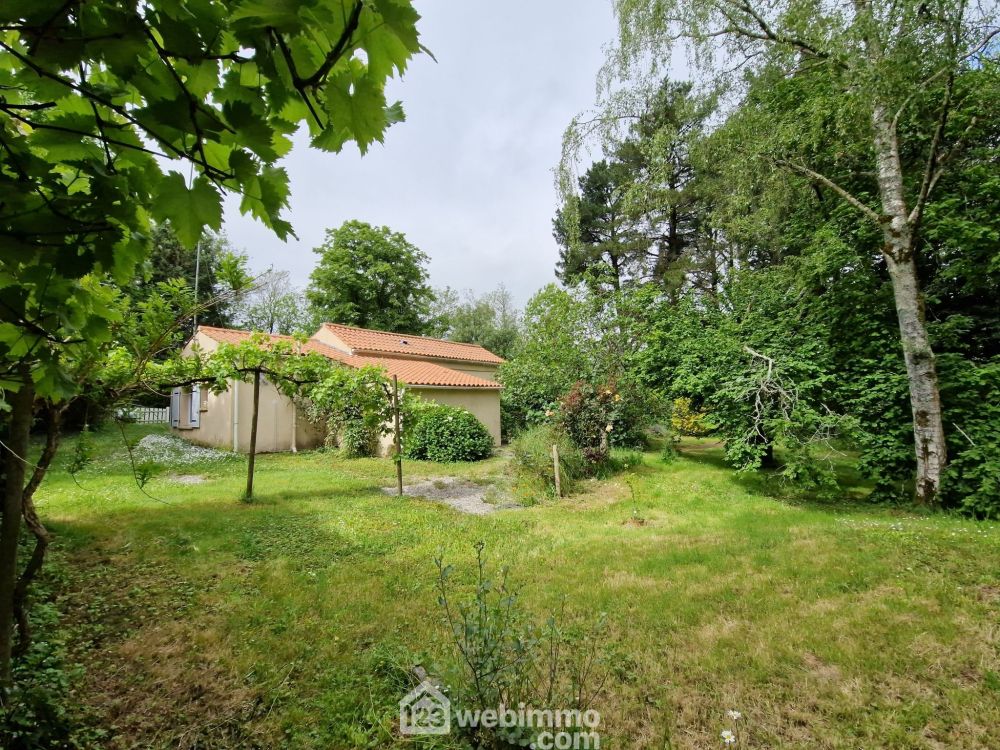 Photo 3 - Landeronde 85150 à Landeronde