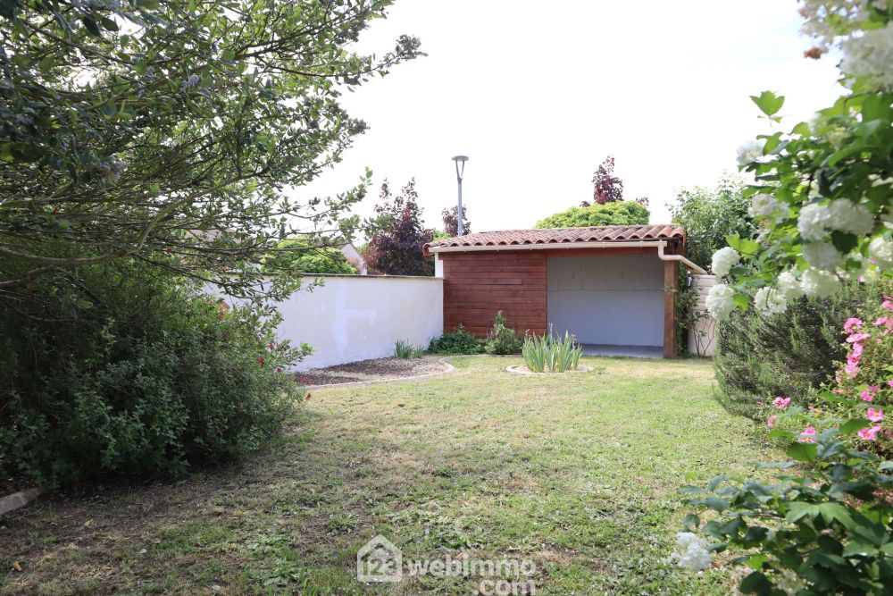 Photo 19 - Saint-Julien-l'Ars 86800 à Saint-Julien-l'Ars