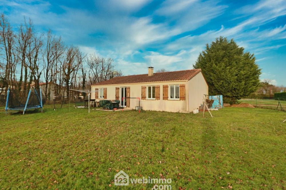 Photo 16 - Voulon 86700 à Voulon