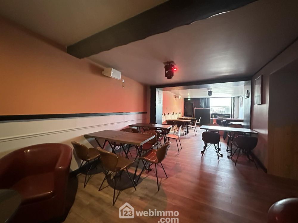 Photo 2 - Laon 02000 à Laon