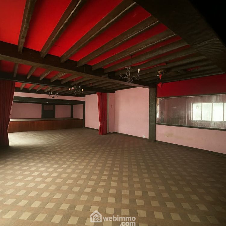 Photo 3 - Laon 02000 à Laon