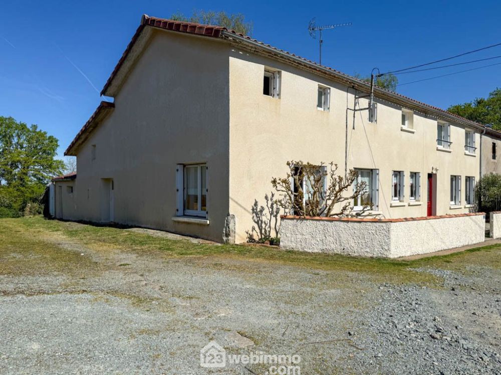 Photo 19 - Pouzauges 85700 à Pouzauges