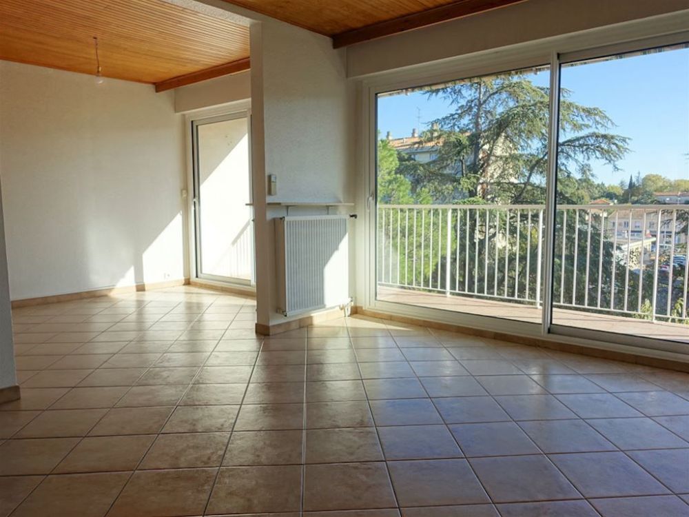 Photo 4 - Salon-de-Provence 13300 à Salon-de-Provence