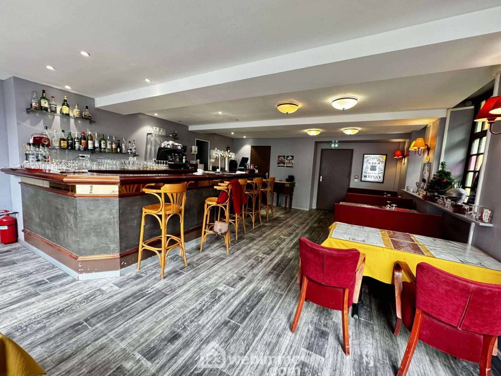 Photo 2 - Laon 02000 à Laon