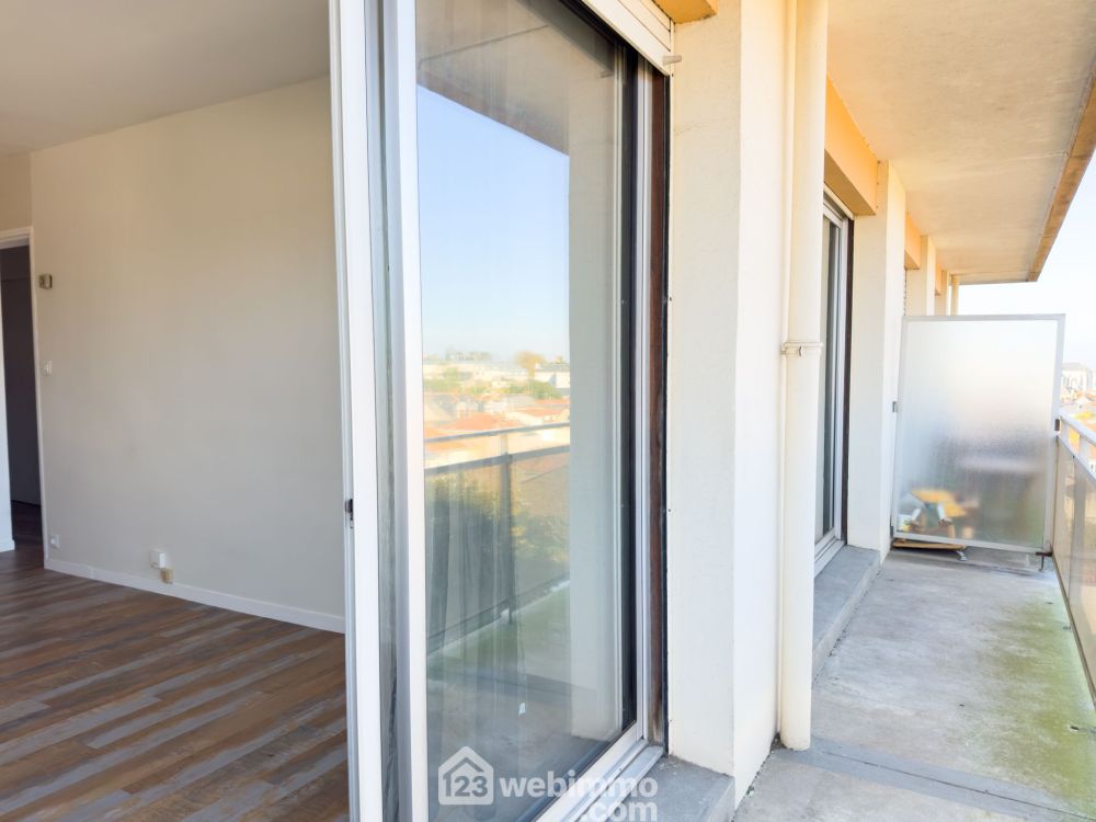 Photo 6 - Cholet 49300 à Cholet